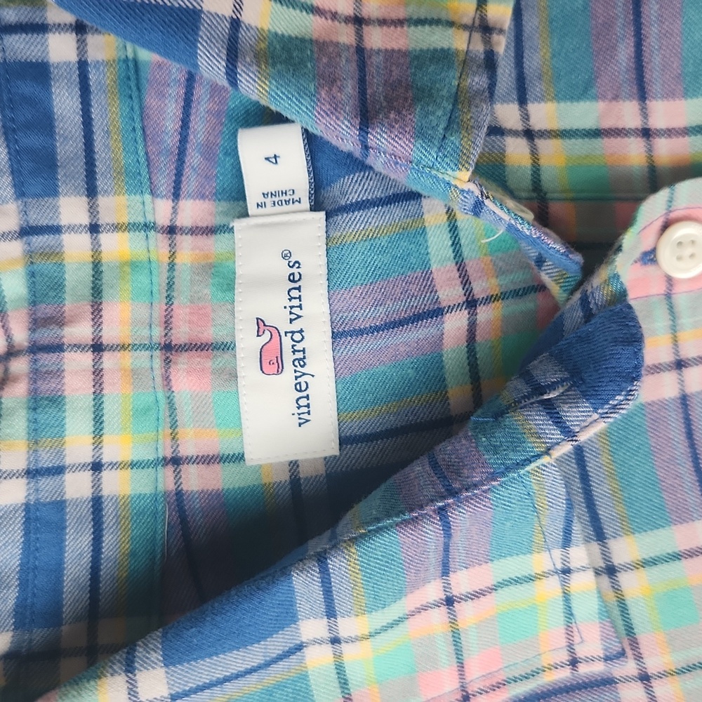 Vineyard vines top plaid excelente condition
